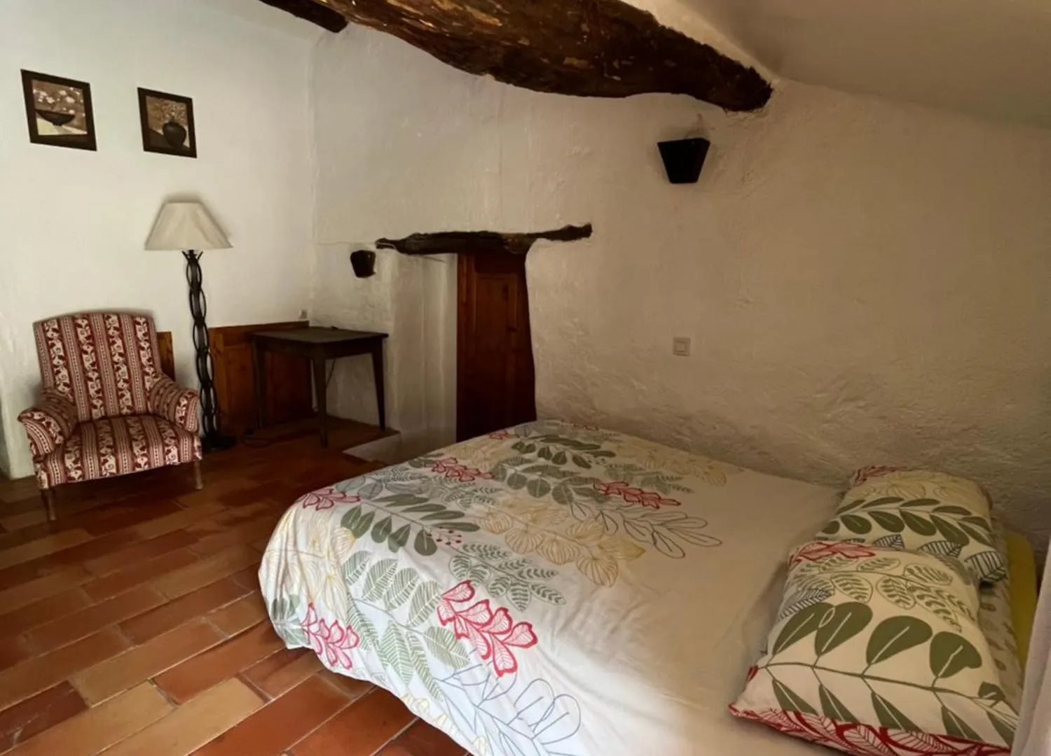 Les Ricoux Apartment Montfroc